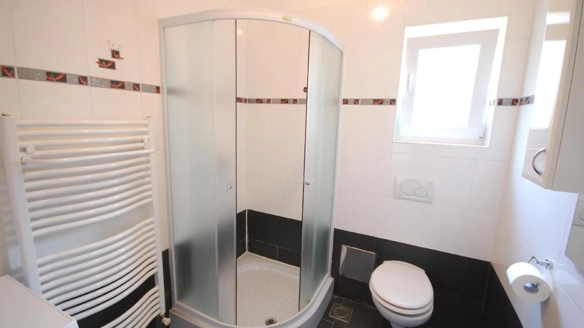Apartment Ferienwohnung Fuer 5 Personen Ca 77 Qm In Njivice, Kvarner Bucht Krk